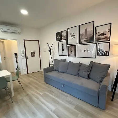 Modern Apartments Mm3 Afforifn Only 15 Min From Duomo-2